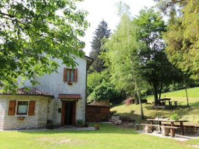Mountain-view holiday home in Cison di Valmarino with garden